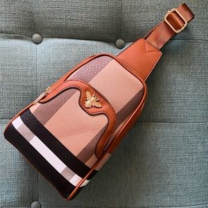 NEW Unbranded Crossbody Bag